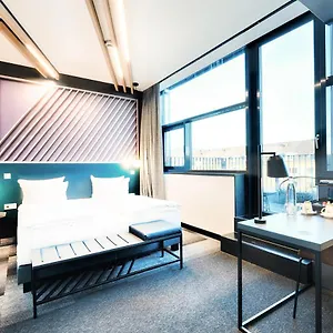 Hotel Muenchen-moosach, Monachium
